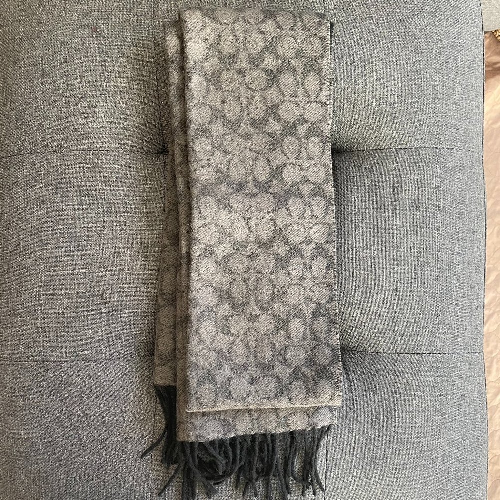 Coach Bi-color Signature C Scarf